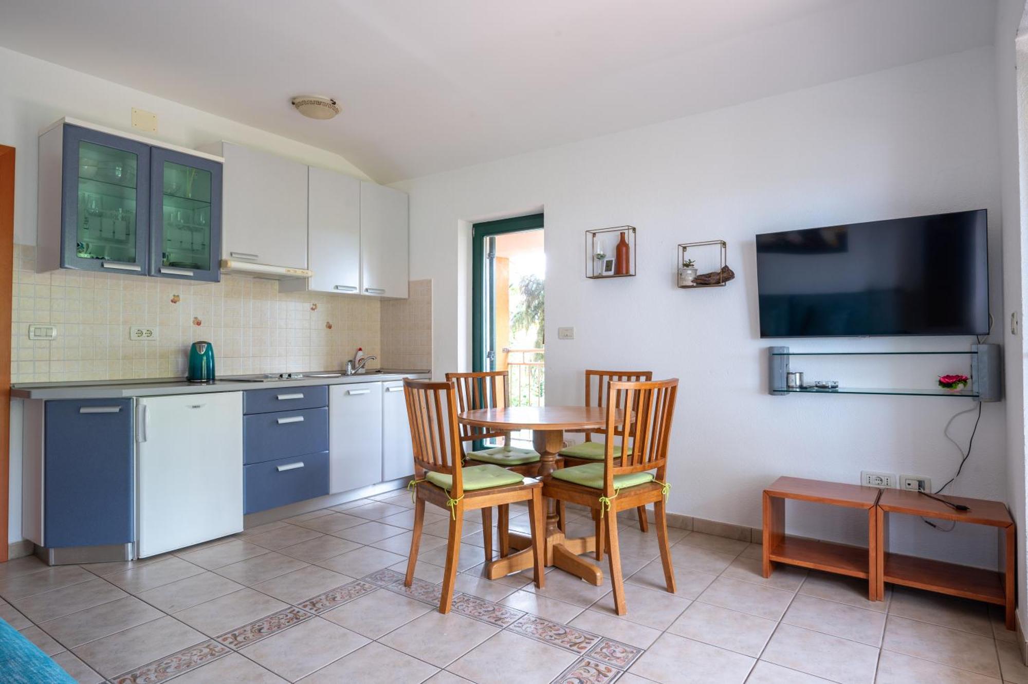 Todor Seaside Apartment Lovrecica (Istria)